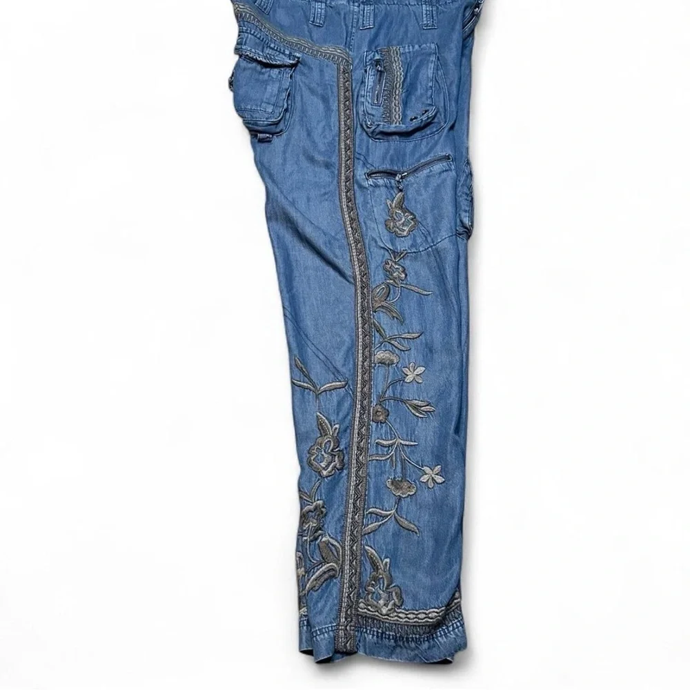 Johnny Was Biya Embroidered Cargo Pants Sz 10 - Picture 5 of 9